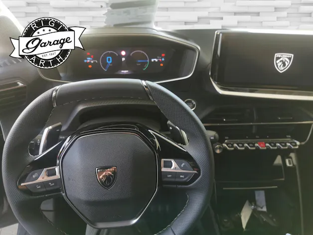Peugeot 208 1.2 Hybrid 145 GT