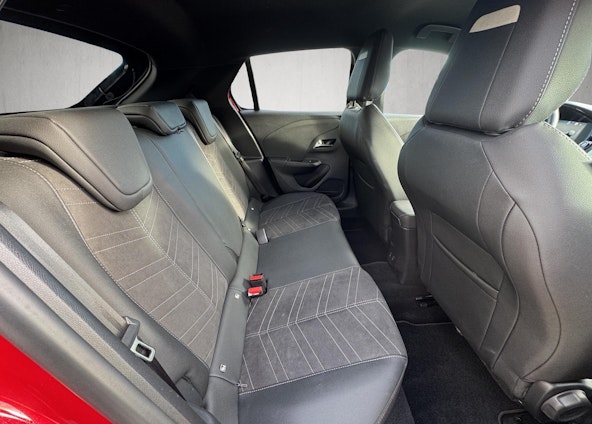 Vehicle image 11 Vehicle image 11