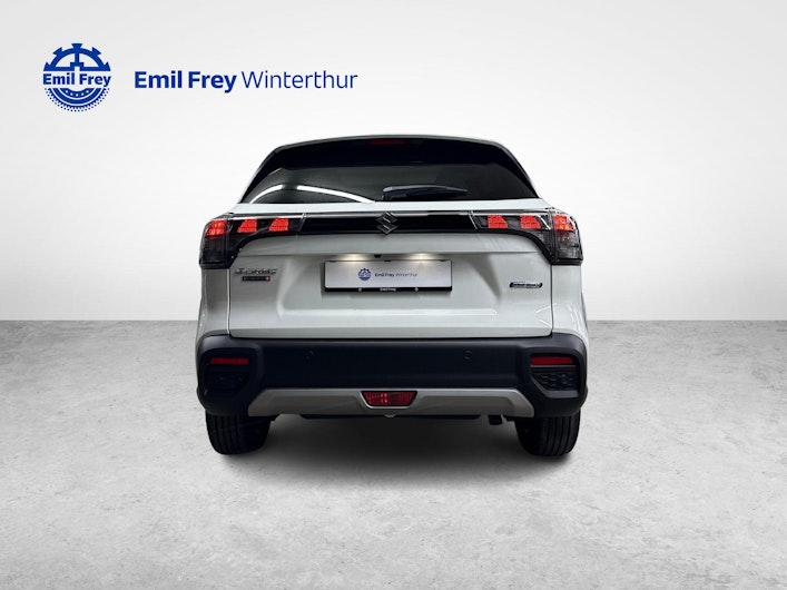 Vehicle image SUZUKI S-CROSS