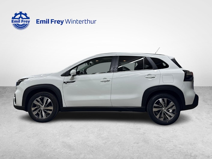 Vehicle image SUZUKI S-CROSS