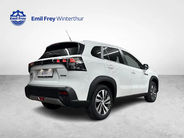 Suzuki S-Cross 1.4 T Sakura Top Hybrid 4x4
