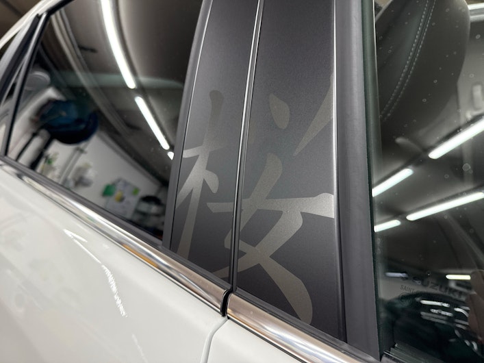 Vehicle image SUZUKI S-CROSS