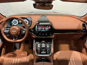 immagine del veicolo ASTON MARTIN DBX 707 4.0 V8 Bi-Turbo