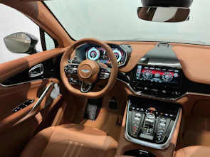 immagine del veicolo ASTON MARTIN DBX 707 4.0 V8 Bi-Turbo