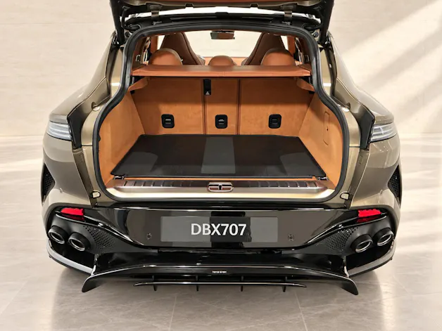 ASTON MARTIN DBX 707 4.0 V8 Bi-Turbo