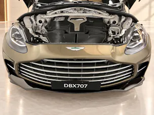 ASTON MARTIN DBX 707 4.0 V8 Bi-Turbo