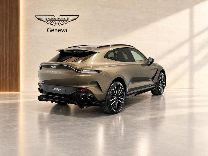 immagine del veicolo ASTON MARTIN DBX