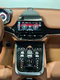ASTON MARTIN DBX 707 4.0 V8 Bi-Turbo