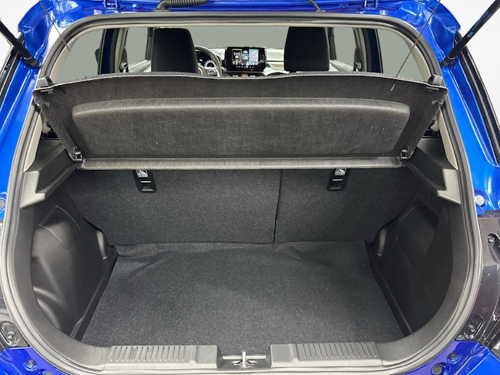 Vehicle image SUZUKI SWIFT