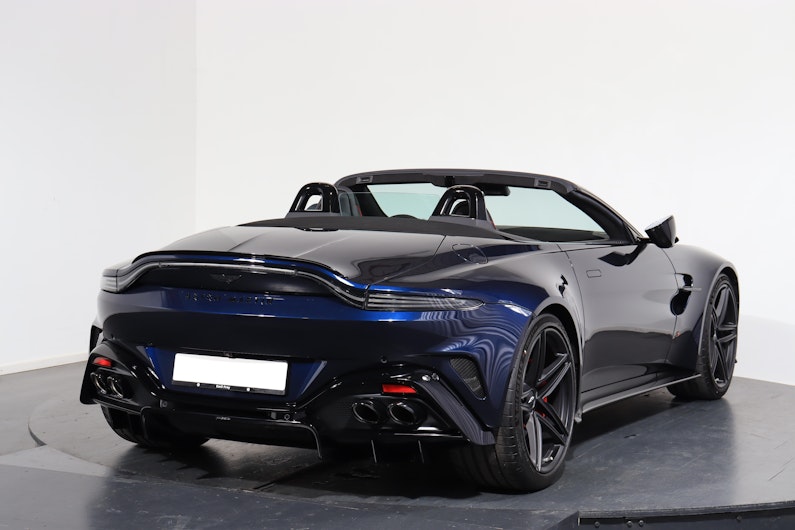 image du véhicule ASTON MARTIN V12 Vantage