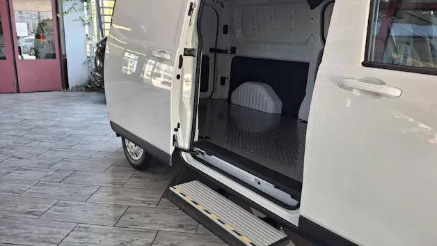 Maxus Deliver 7 Kaw. L2H1 2.0 TD Base