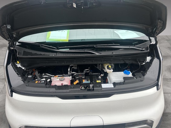 Vehicle image 11 Vehicle image 11