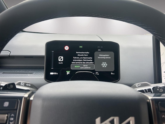 Vehicle image 14 Vehicle image 14