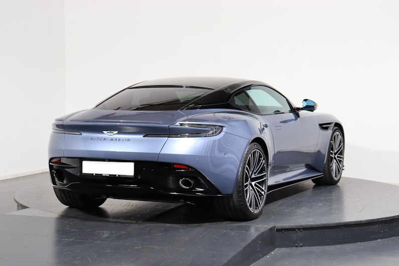 image du véhicule ASTON MARTIN DB12