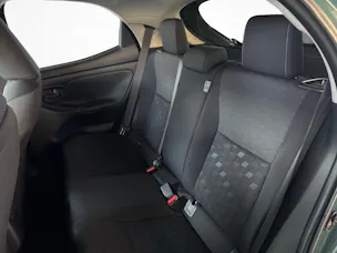 Toyota Yaris 1.5 VVT-i HSD Trend