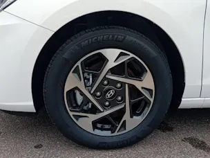Hyundai i30 1.5 T-GDi Amplia
