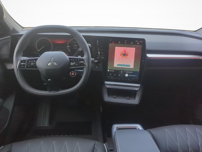 Fahrzeugbild MITSUBISHI ECLIPSE CROSS