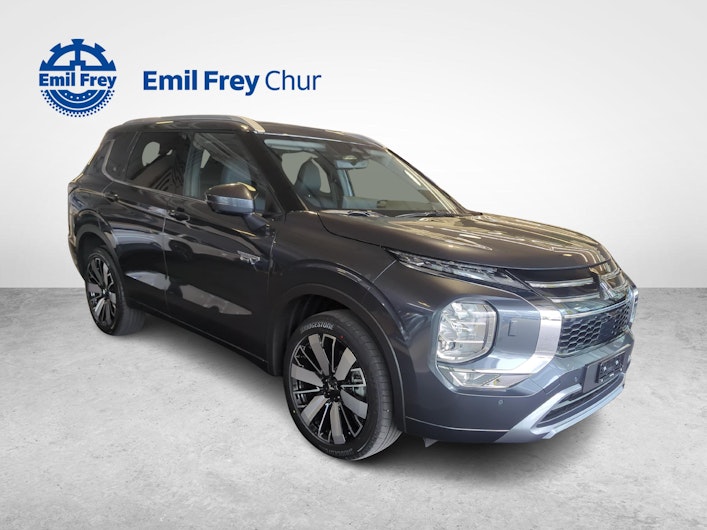 Vehicle image MITSUBISHI OUTLANDER