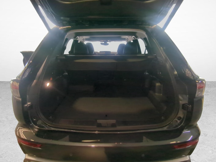 Vehicle image MITSUBISHI OUTLANDER