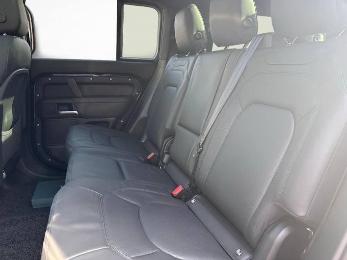 Fahrzeugbild LAND ROVER DEFENDER