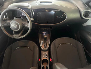 https://vehicle.imgix.net/4169263/0f41ae08-6cc1-4559-b970-2f37bc1a8062.jpg