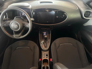 immagine del veicolo TOYOTA Aygo X 1.5 VVT-i HSD Trend