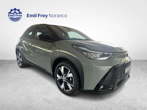 https://vehicle.imgix.net/4169263/dc89c647-e32d-45eb-9c24-f93c525380a8.jpg