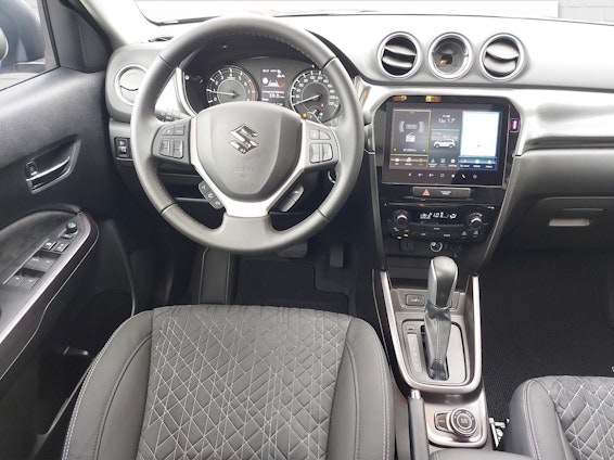 Vehicle image 6 Vehicle image 6