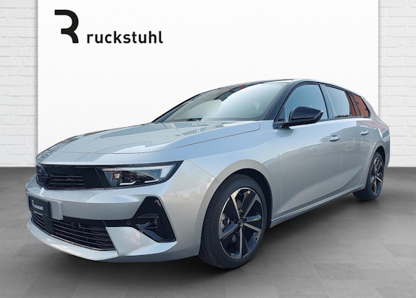 First vehicle image First vehicle image