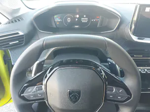 Peugeot 208 1.2 Hybrid Allure Premium