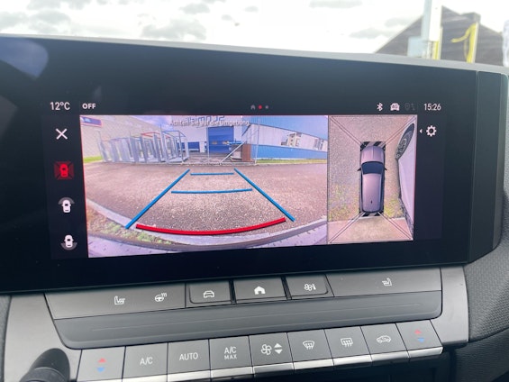 Vehicle image 9 Vehicle image 9