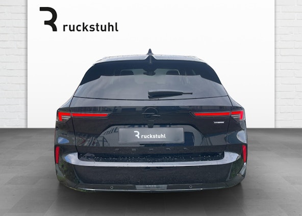 Vehicle image 4 Vehicle image 4