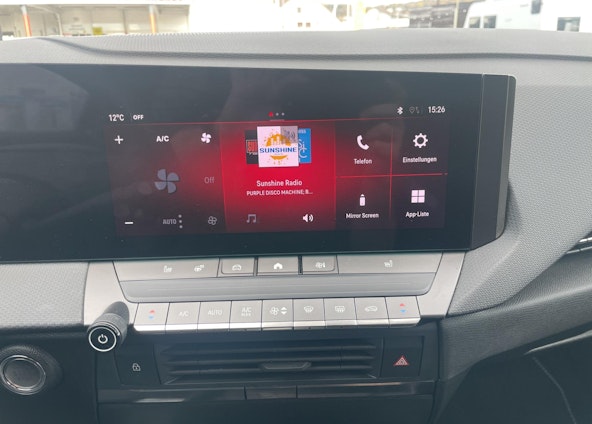 Vehicle image 8 Vehicle image 8