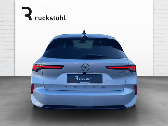 Vehicle image 4 Vehicle image 4