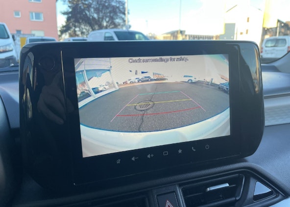 Vehicle image 10 Vehicle image 10