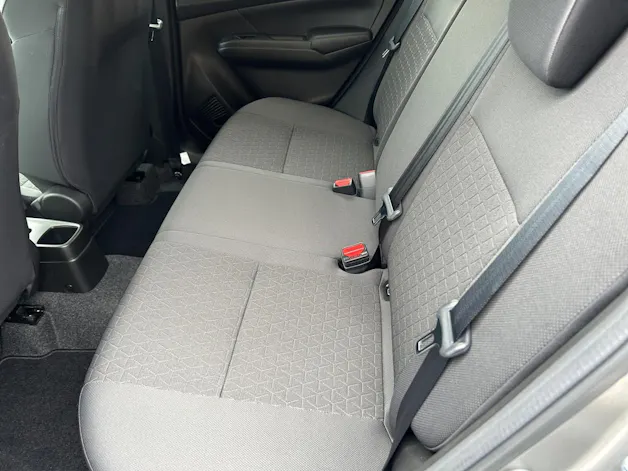 Suzuki Swift 1.2 Sakura Hybrid