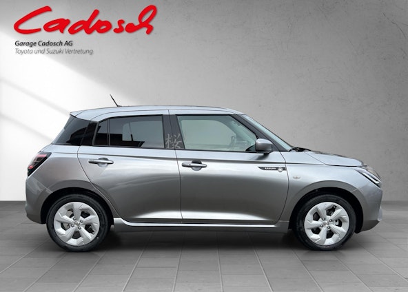 Vehicle image 6 Vehicle image 6