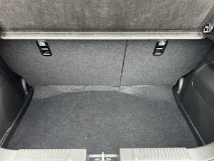 Suzuki Swift 1.2 Sakura Hybrid