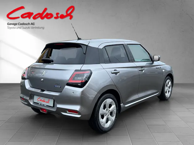 Suzuki Swift 1.2 Sakura Hybrid