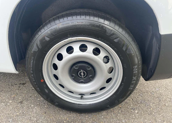 Fahrzeugbild 6 Fahrzeugbild 6