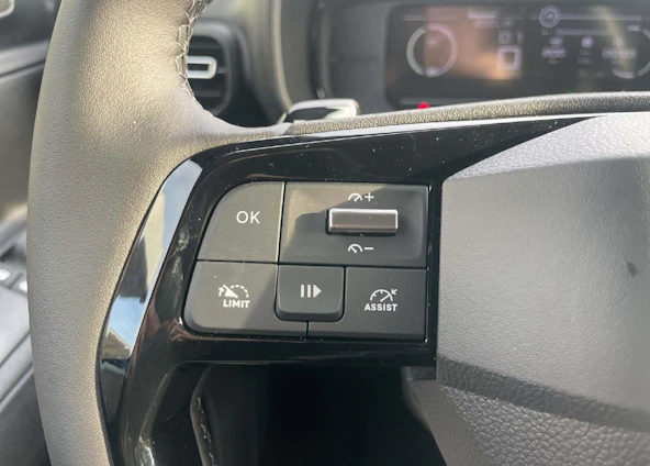 Fahrzeugbild 8 Fahrzeugbild 8