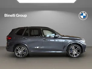 BMW X5 M50i xDrive