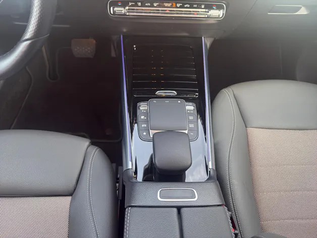 Mercedes-Benz EQB 300 Electric Art Line 4matic