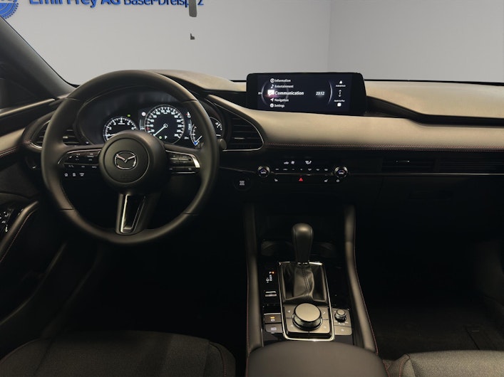 Fahrzeugbild MAZDA 3