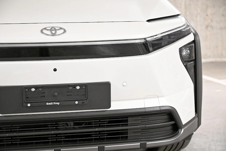 Fahrzeugbild TOYOTA BZ4X