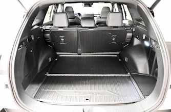 https://vehicle.imgix.net/4169398/a175606f-f74f-4156-b05b-386b3673ddb3.jpg