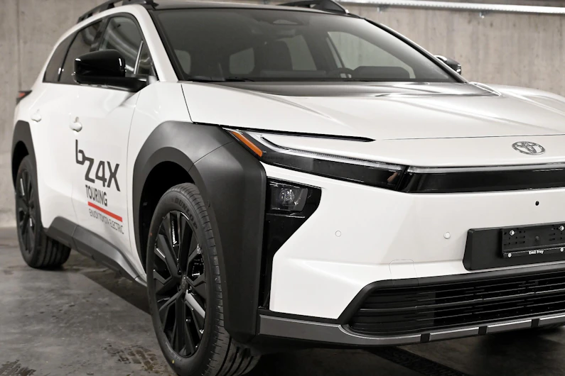 Fahrzeugbild TOYOTA BZ4X