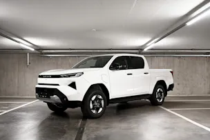 Toyota Hilux Double Cab.-Pick-up 59KWh Style