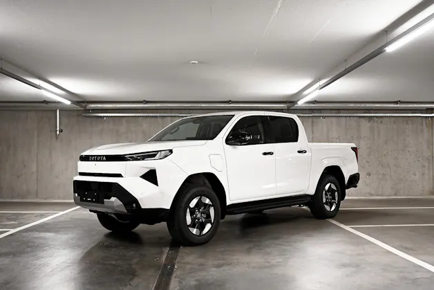 Toyota Hilux Double Cab.-Pick-up 59KWh Style