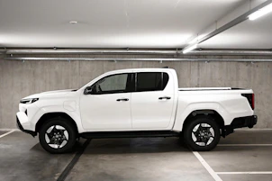 image du véhicule TOYOTA Hilux Double Cab.-Pick-up 59KWh Style